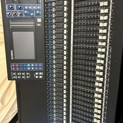 Yamaha LS9 Digital 32 CHANEL 