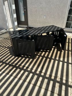 Black media console