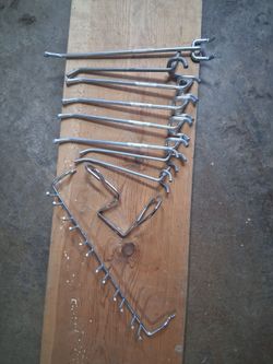 10 pegboard hooks