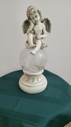 Garden Decor/ Solar lights
