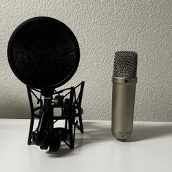 Rode NT 1-A 3rd Gen Studio Mic Kit w/ Shock Mount, XLR Cable & Pop Filter