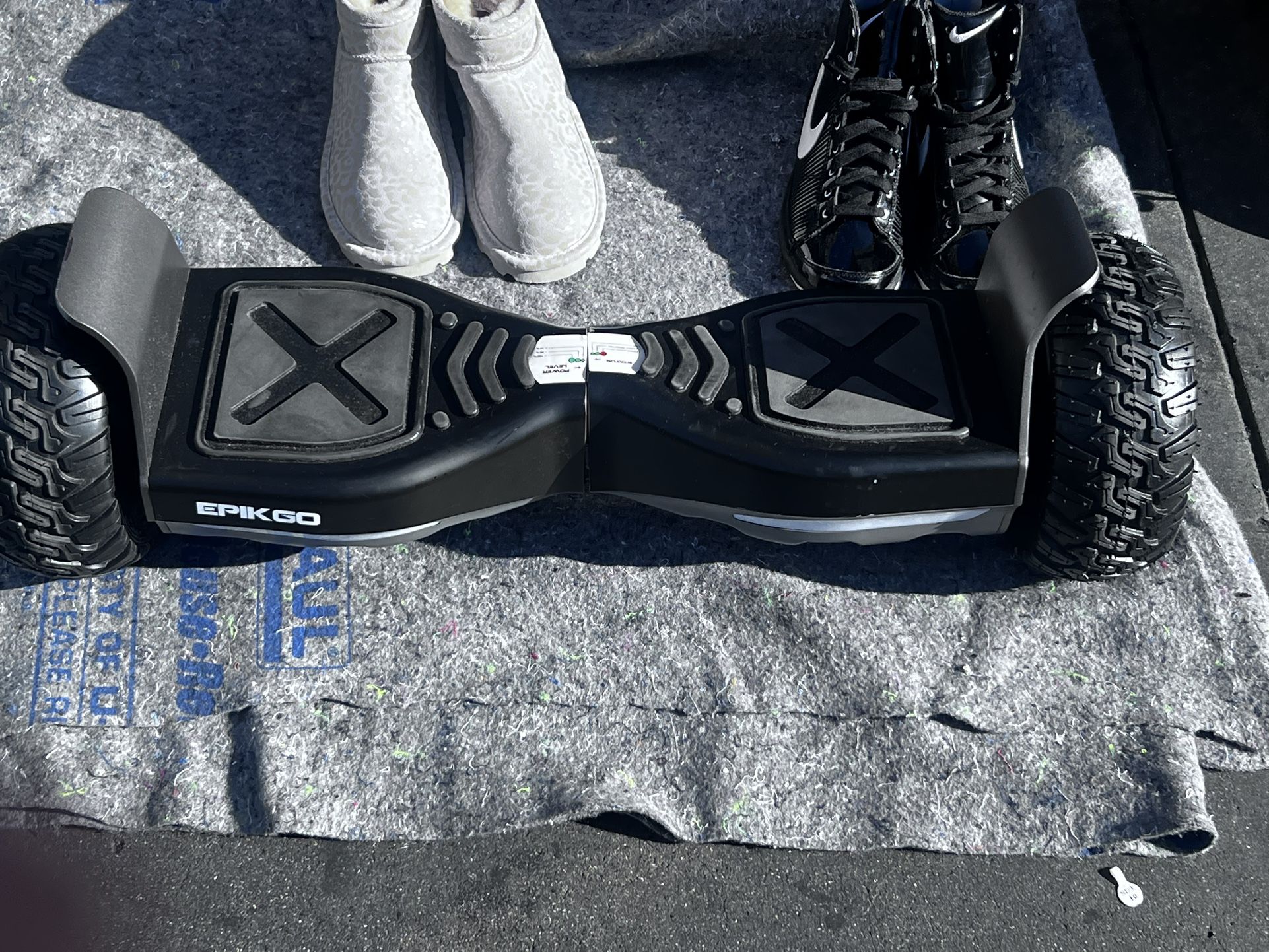 Epikgo Sport Hoverboard