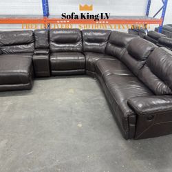 Free Delivery* Like New Brown Leather Sectional Sofa with Recliners! Couch Couches Sectional Brown Leather Recliners Reclining