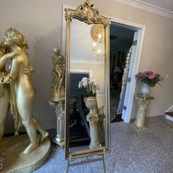  Very Beautiful gorgeous antique mirror with the stent 65x20 Mirror  Size 
