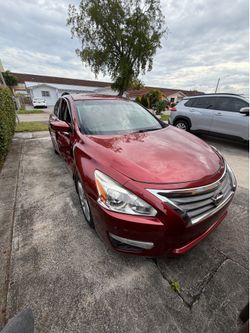 Nissan Altima 2015