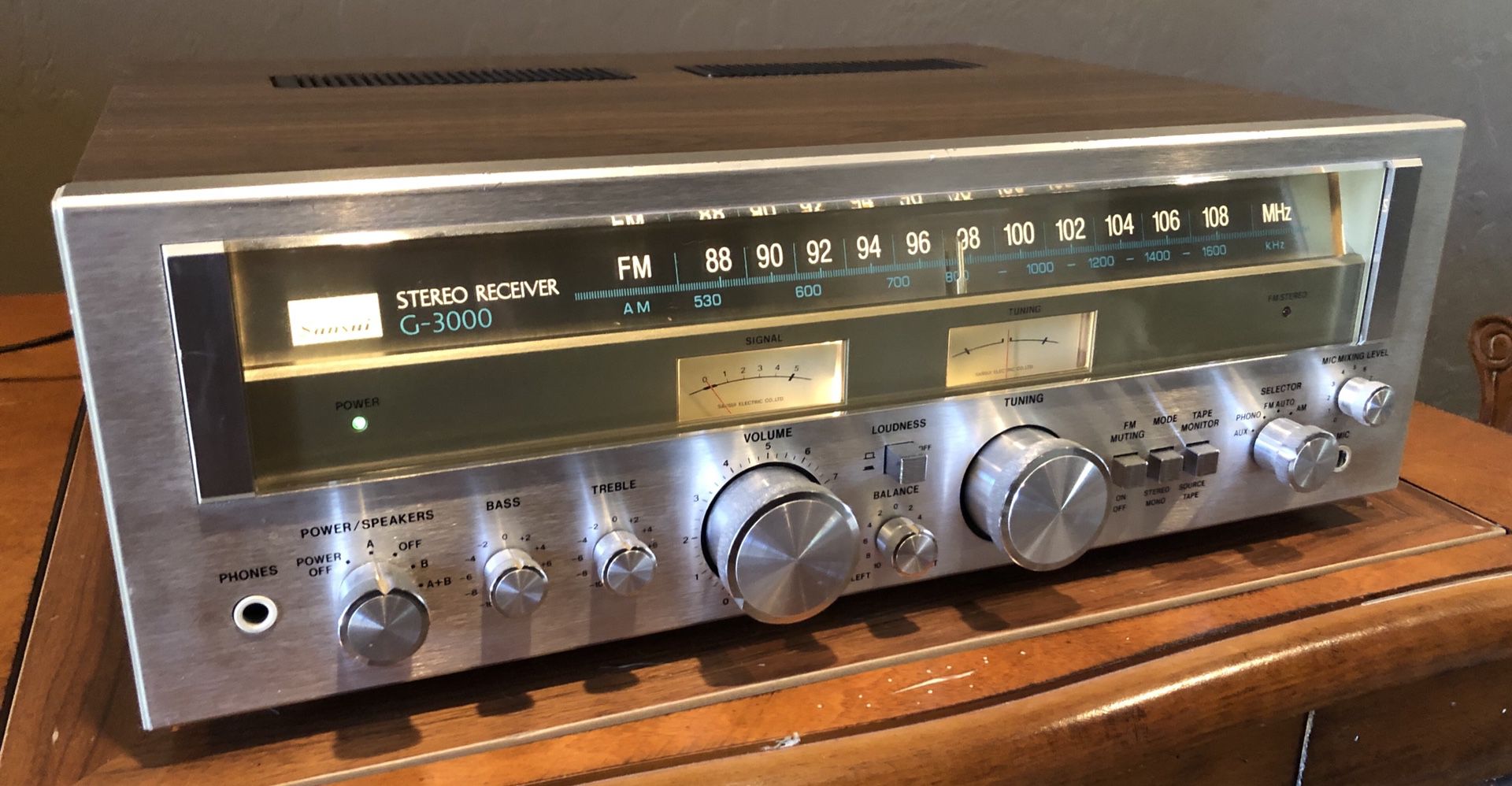 Sansui G-3000 Stereo Receiver