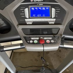 Spirit Fitness XT 285 Treadmill