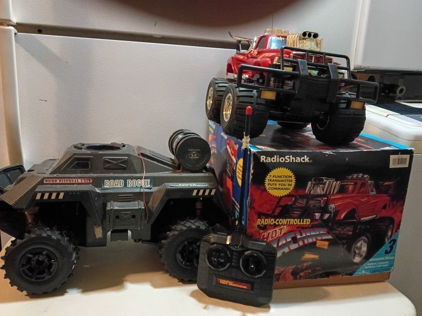 FOR PARTS OR REPAIR THEY DO NOT WORK