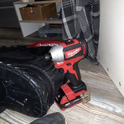 Milwaukee  Impact Drill 1/4  No Charger 