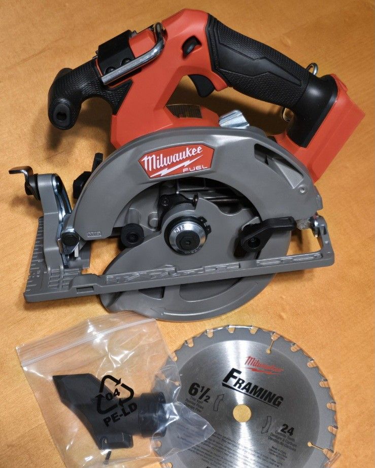 Milwaukee M18 FUEL 6-1/2 in. Circular Saw (Tool-Only) BNIB No Low Offers/Trades, Pls. Pick up in Burien Only YES Available 
