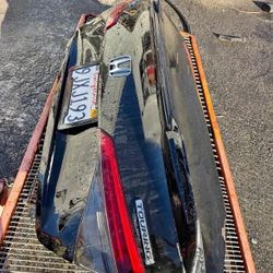 2023 Honda civic trunk for parts only