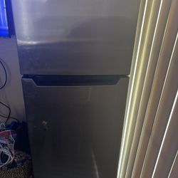Mini Fridge And Freezer 