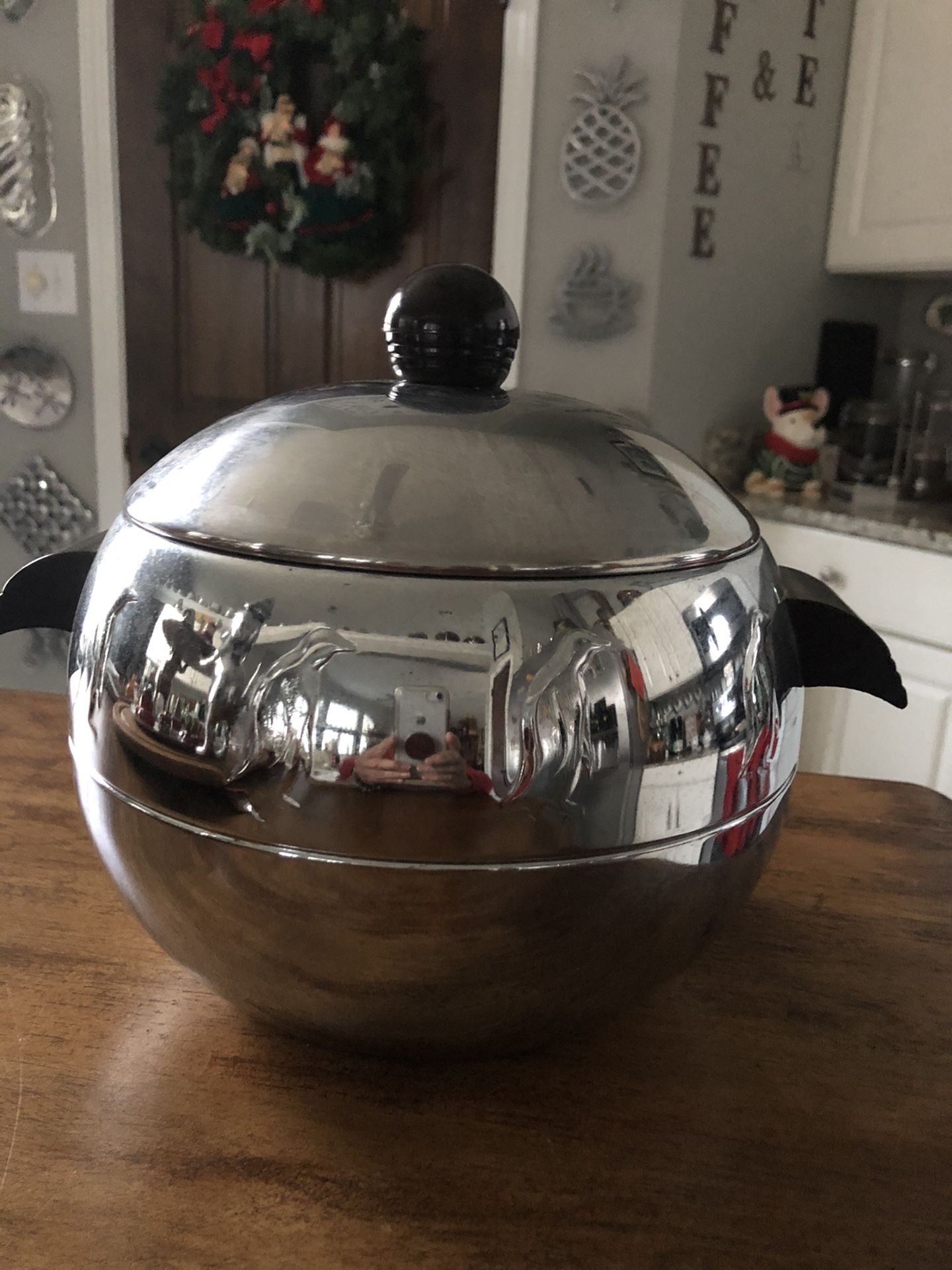 Mid Century Penguin Ice Bucket