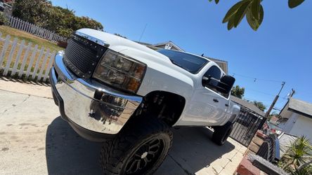 Chevrolet Silverado Lifted Pickup Truck