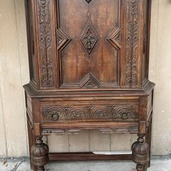 Gorgeous antique carved hutch
