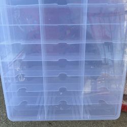 clear space container