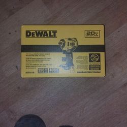 DeWalt 20v 1/2 In Impact Wrench Xr
