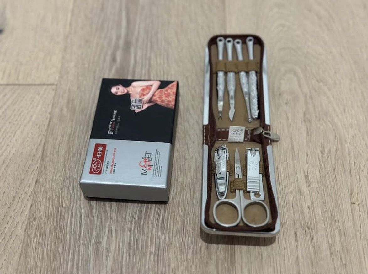 Manicure Set