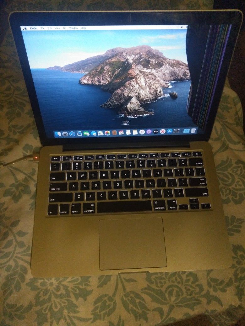 MacBook Pro A1502 i5 16gb 128gb Mac Catalina Needs New Screen