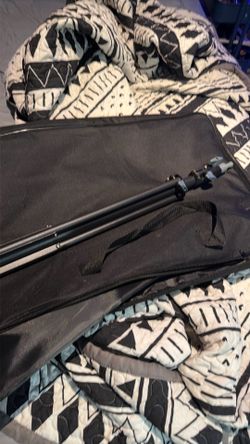 Phone / Camera Tripod With Case