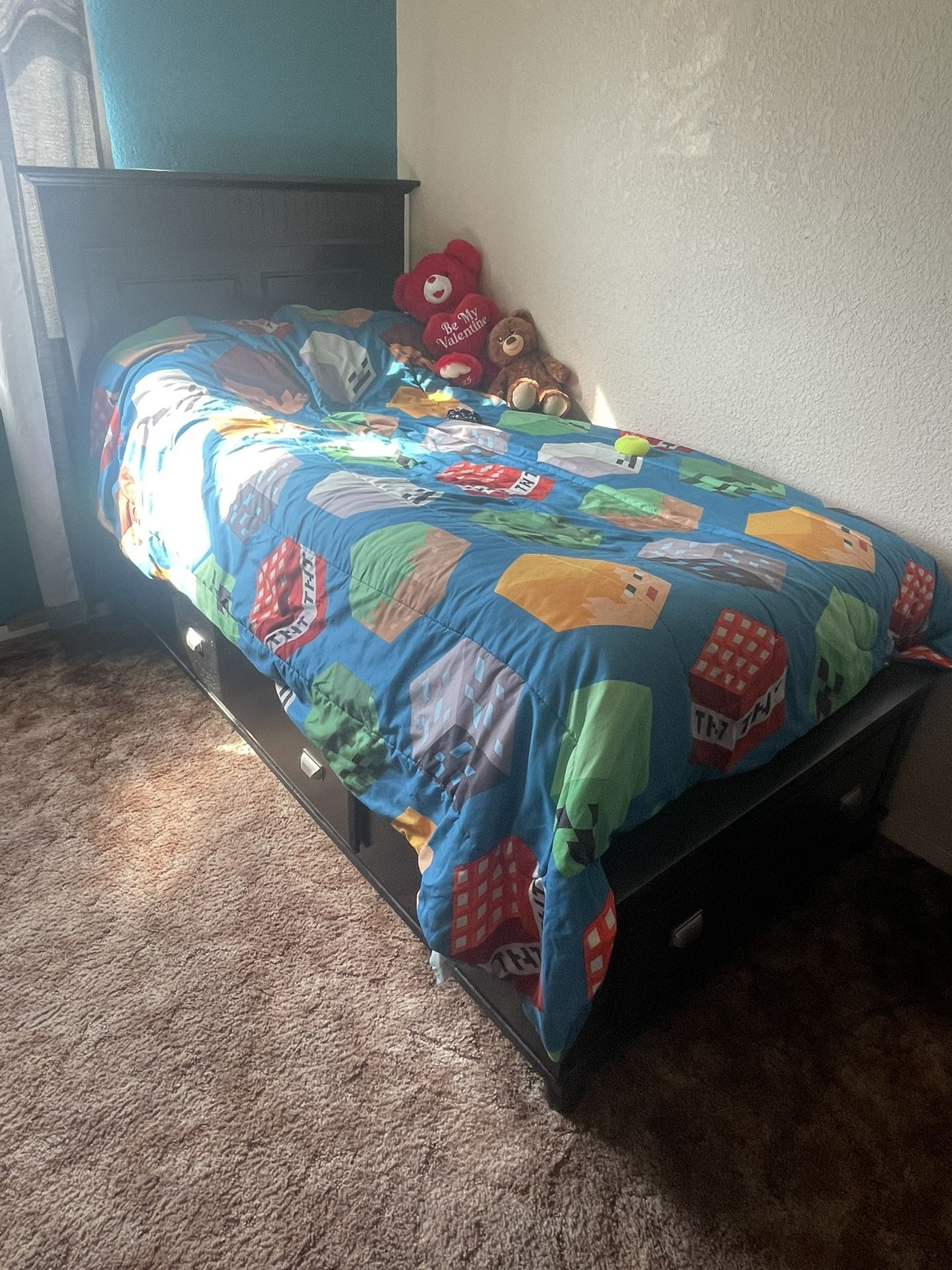 Twin Bed Frame w/ Mattress