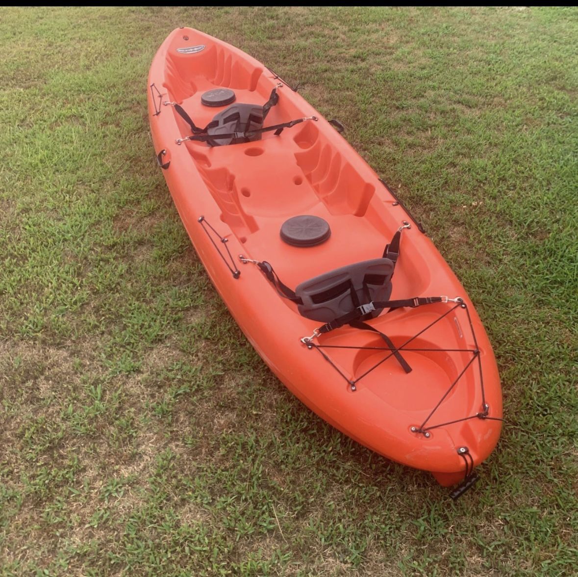 2 Person Kayak With paddles 