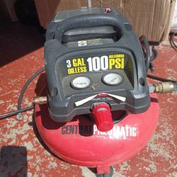 3 Gallon Central Pneumatic Air Compressor 