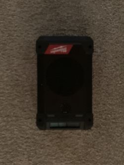 Milwaukee Speaker 12V 