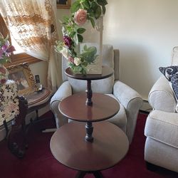 3 Tier Mahogany Table