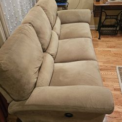 Lazy Boy 3 Seater Double Recliner Sofa
