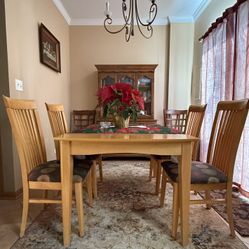 Dining Table With 4 Chairs 