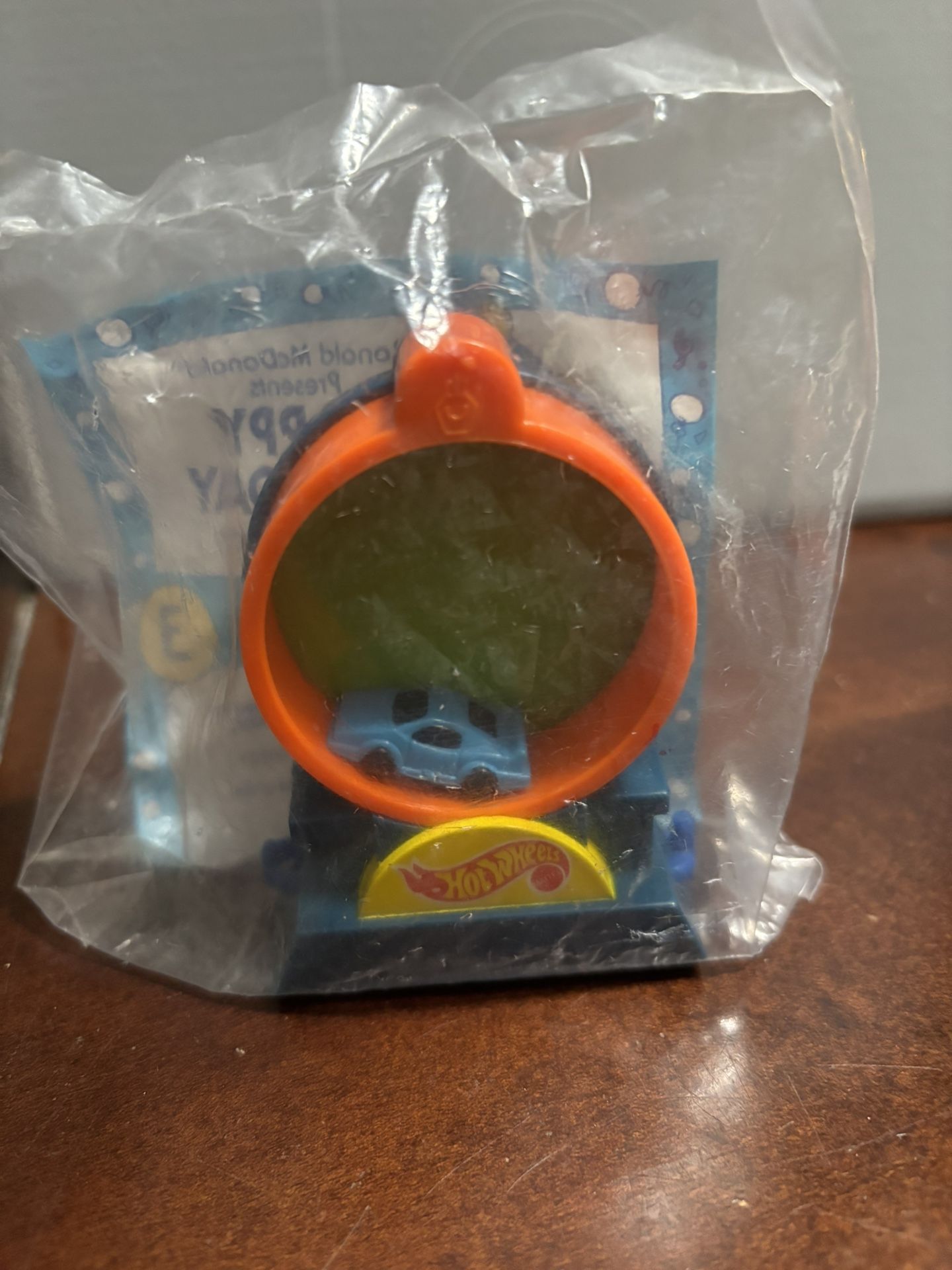 1993 McDonald's Mattel Hot Wheels Train Car Loop Happy Meal Toy