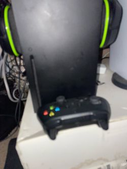 Xbox series x with controller trade for ps5 w controlle or cash only