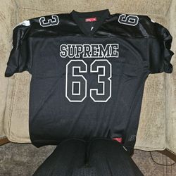 Supreme Jersey 