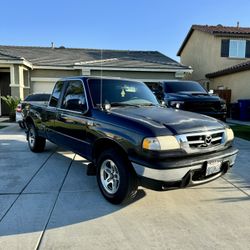 2002 Mazda Truck