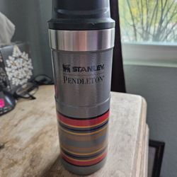 Pendleton Thermos 16oz