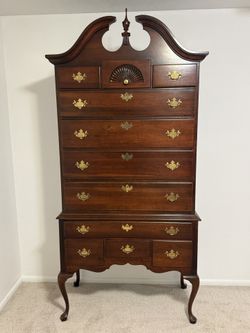 Gorgeous Nathan Hale Solid Cherry Bonnet-Top Highboy (1993) 85.5H x 41.5W x 19.5D