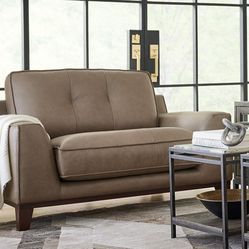 New Haverty's Phoenix Set -Never Used - Store Price 6k