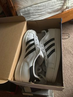 Superstar adidas size 8