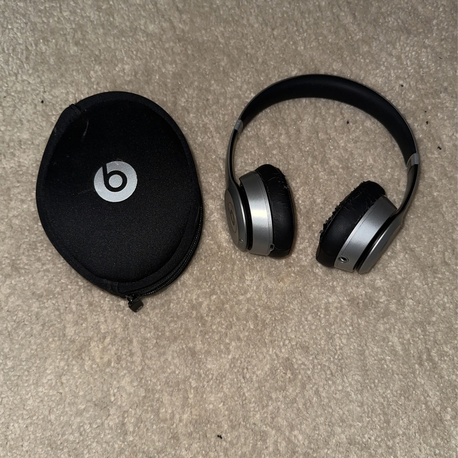 Beats Solo 2 Wireless Space Grey