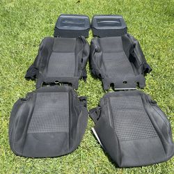 Challenger Seat Covers 