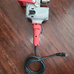 Milwaukee Hole Hawg 1/2 Drill