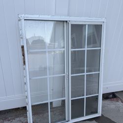 35.5 x 45.5 aluminum window with screen 