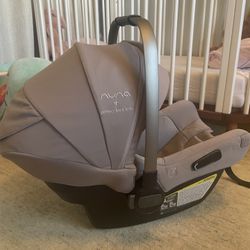 Nuna Pipa Lite RX Infant Car Seat And 2 Bases 