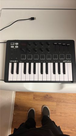 Arturia MINILAB 3