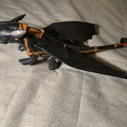 2010 How To Train Your Dragon Fire Breathing Night Fury Toothless 26" Wingspan
