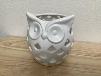 Ceramic Owl Candle Holder, White