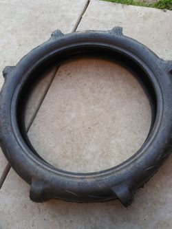Dirtbike tire
