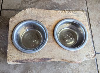 Dog/pet Bowl Set with Stand