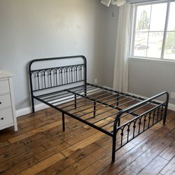 Metal Queen Bed Frame - Like New